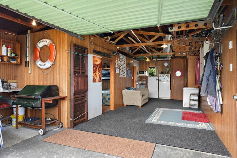 Photo of property in 10 Endeavour Close, Whitianga, 3510