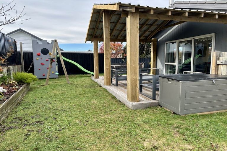 Photo of property in 8 Stonefly Place, Nukuhau, Taupo, 3330