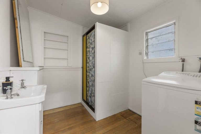 Photo of property in 24 Seaview Road, Brighton, Dunedin, 9035