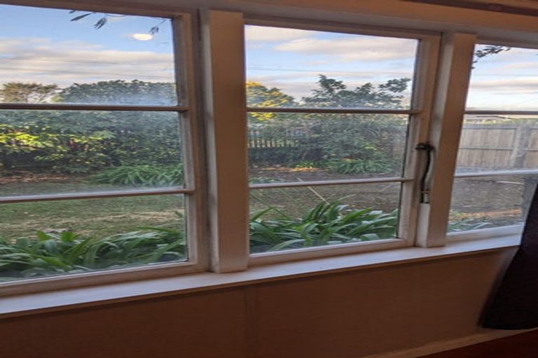 Photo of property in 28 Amyes Road, Hornby, Christchurch, 8042