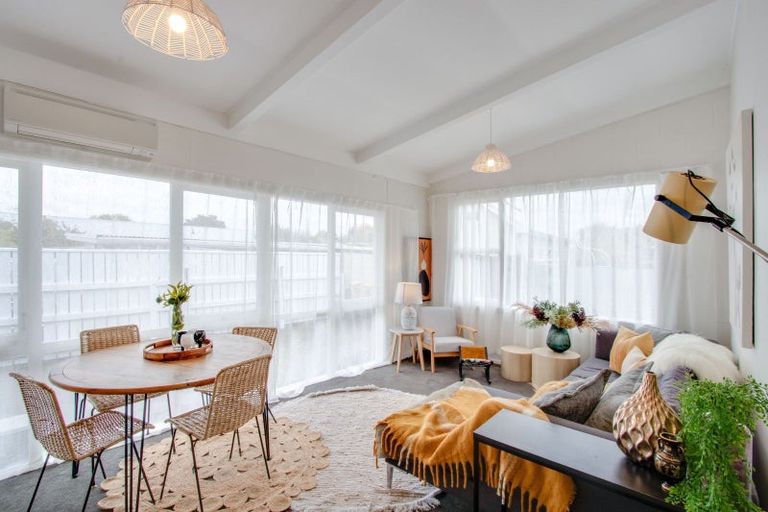 Photo of property in 2/204a Park Road South, Akina, Hastings, 4122