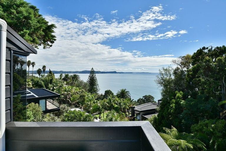 Photo of property in 17a Duncansby Road, Stanmore Bay, Whangaparaoa, 0932