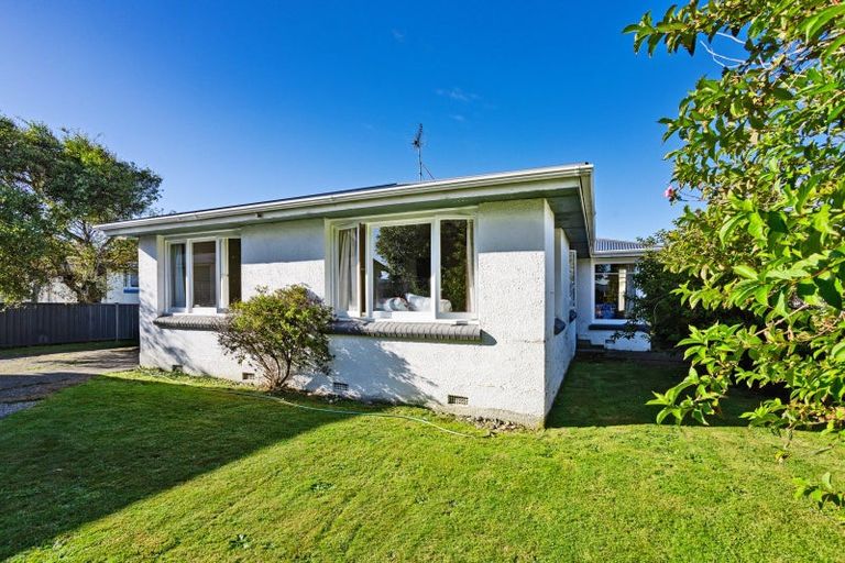 Photo of property in 220 Dome Street, Newfield, Invercargill, 9812