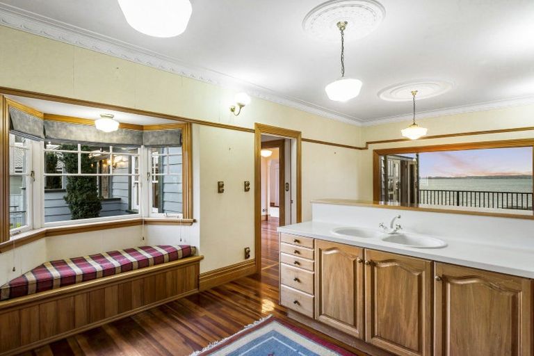 Photo of property in 53 St Michaels Avenue, Point Chevalier, Auckland, 1022