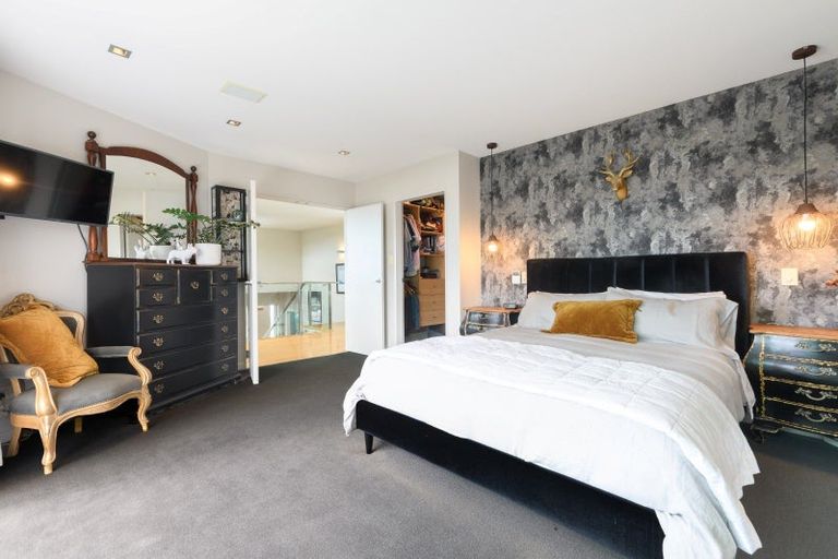 Photo of property in 21 Hillcrest Road, Otumoetai, Tauranga, 3110