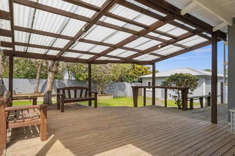 Photo of property in 162 Weraroa Road, Levin, 5510