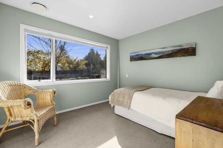 Photo of property in 29 Hunter Crescent, Wanaka, 9305