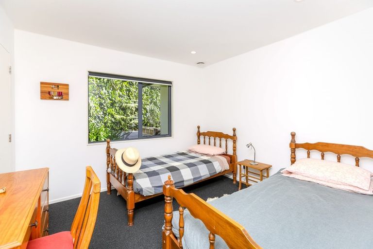 Photo of property in 3 Park View, Ferndale, New Plymouth, 4310