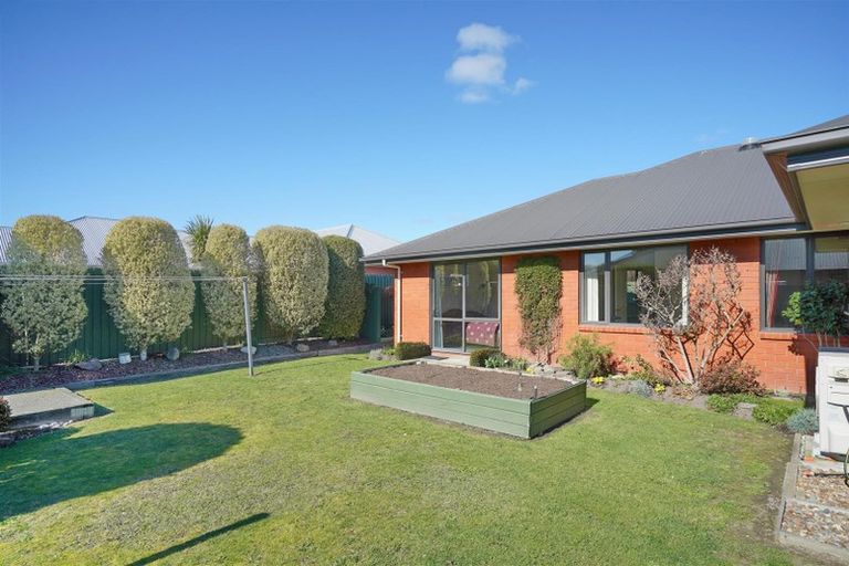 Photo of property in 24 Rushmore Drive, Belfast, Christchurch, 8051