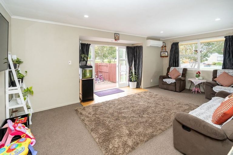 Photo of property in 39 Rhonda Avenue, Deanwell, Hamilton, 3206