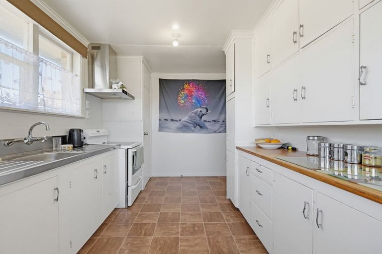 Photo of property in 11 Brookland Road, Western Heights, Rotorua, 3015