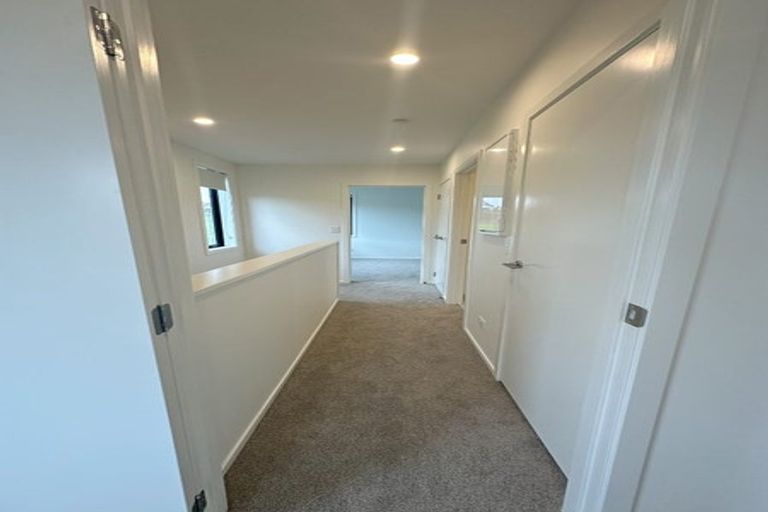 Photo of property in 20/21 Makomako Drive, Orewa, 0931