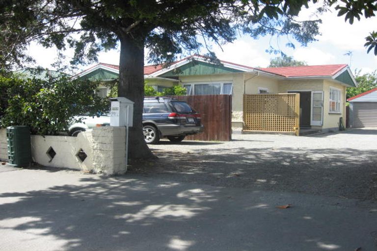 Photo of property in 293 Riccarton Road, Upper Riccarton, Christchurch, 8041