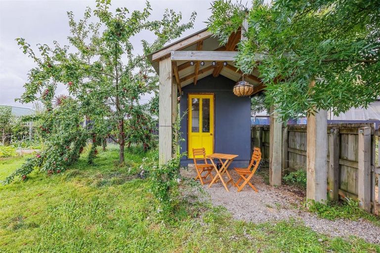 Photo of property in 319 High Street South, Carterton, 5713