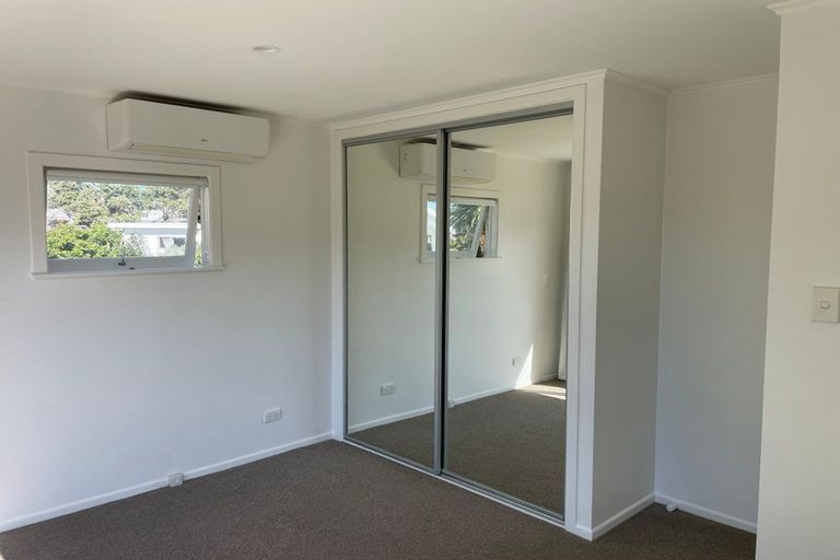 Photo of property in 125a Rosario Crescent, Red Beach, 0932