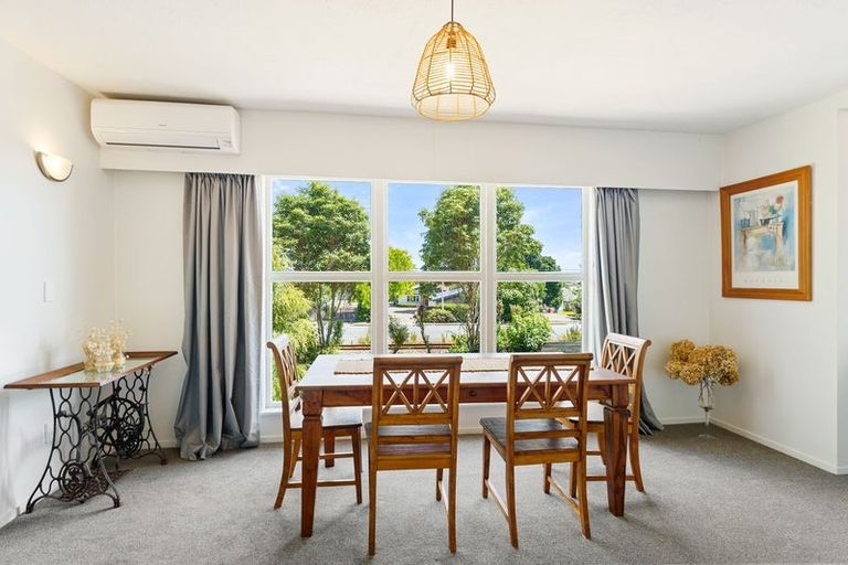 Photo of property in 30 Ruru Street, Waikanae, 5036