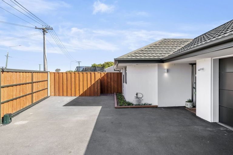 Photo of property in 1/126 Halswell Junction Road, Halswell, Christchurch, 8025