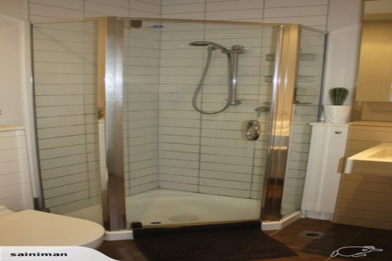 Photo of property in Trinity Apartments, 407/19 College Street, Te Aro, Wellington, 6011