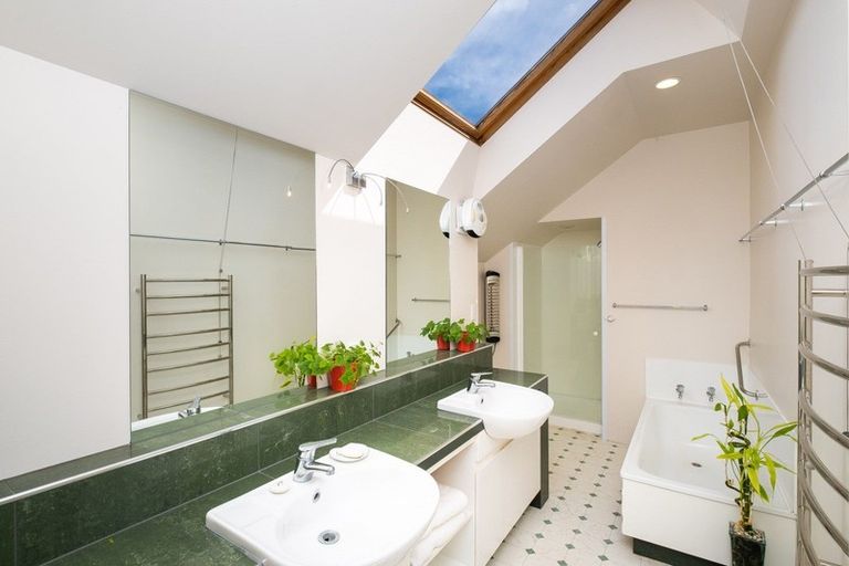 Photo of property in 121 Enfield Drive, Pakipaki, Hastings, 4172