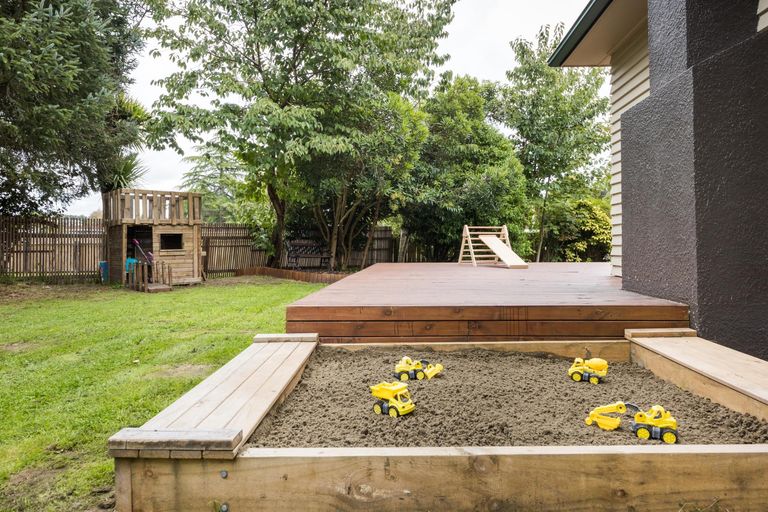 Photo of property in 25 West Street, Feilding, 4702