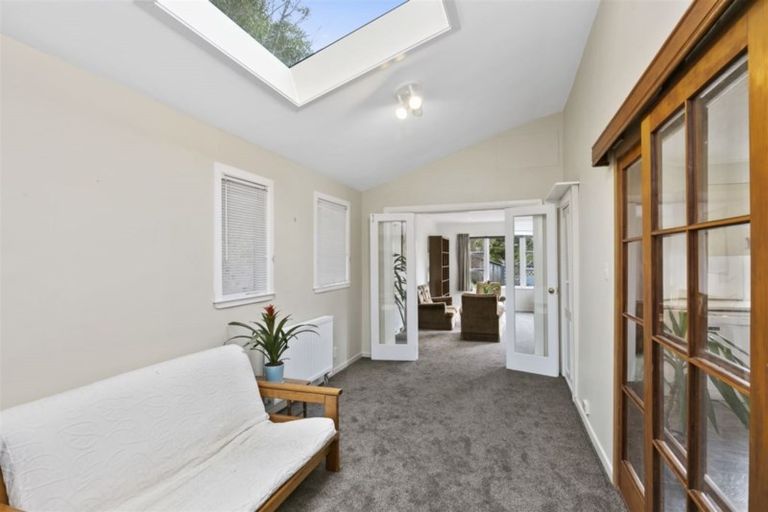 Photo of property in 1 Rangoon Street, Khandallah, Wellington, 6035