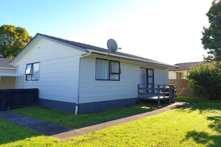 Photo of property in 2/21 Hoturoa Place, Manurewa, Auckland, 2102