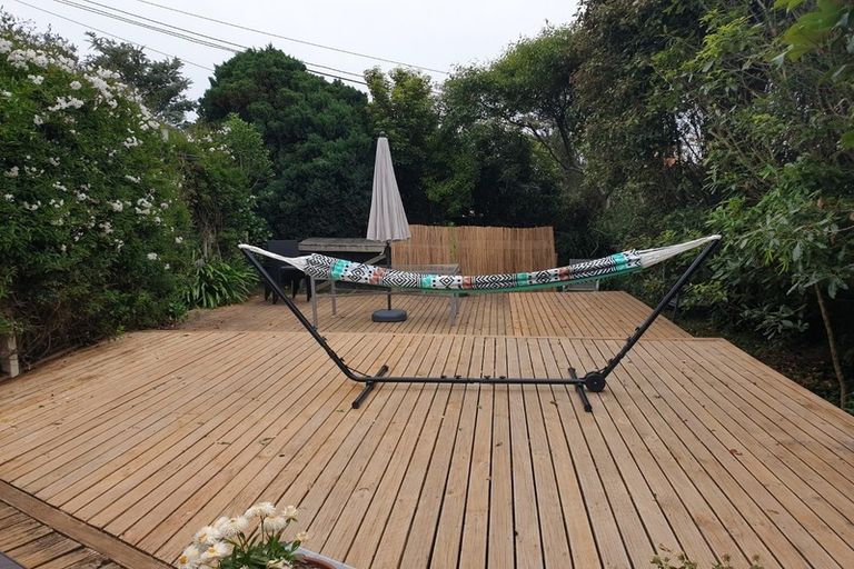 Photo of property in 15 Chew Place, Ranui, Porirua, 5024