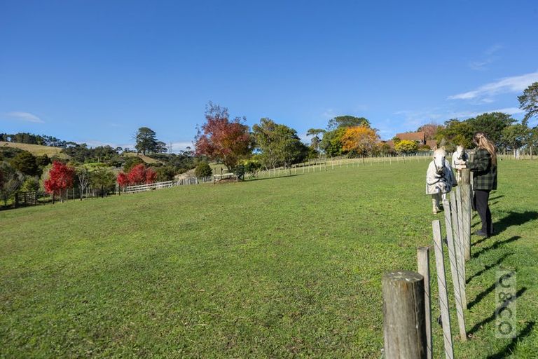 Photo of property in 25 School Road, Waimauku, 0881
