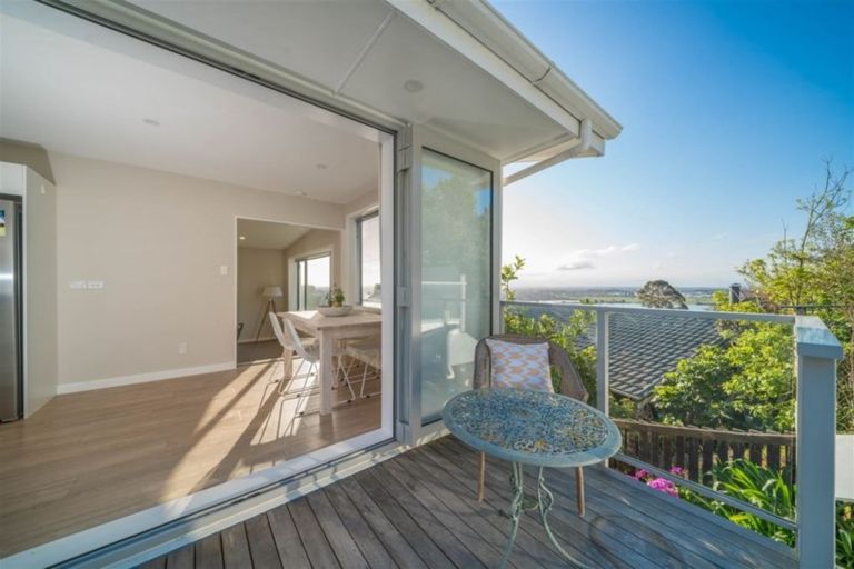 Photo of property in 11 Clementine Lane, Mount Pleasant, Christchurch, 8081