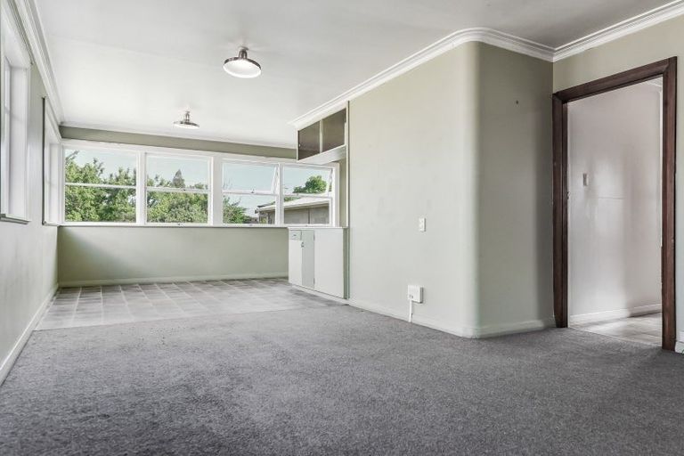 Photo of property in 2/2 Eden Avenue, Te Awamutu, 3800