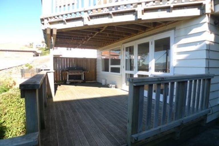 Photo of property in 95 Duncan Terrace, Kilbirnie, Wellington, 6022