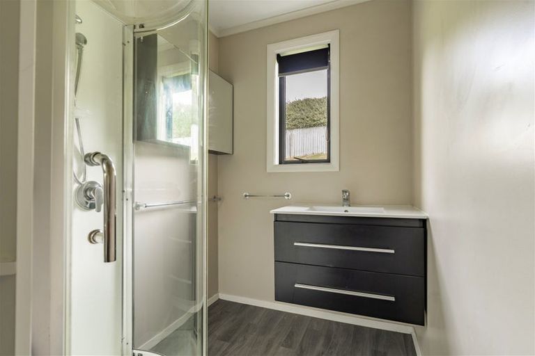 Photo of property in 9 Ryrie Street, Balclutha, 9230