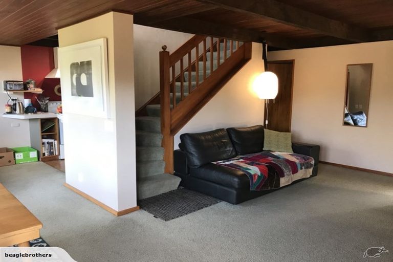 Photo of property in 6a Woodford Way, Crofton Downs, Wellington, 6035