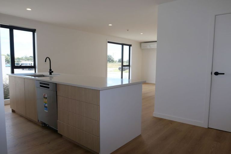 Photo of property in 1/10 Trieste Way, Paraparaumu, 5032