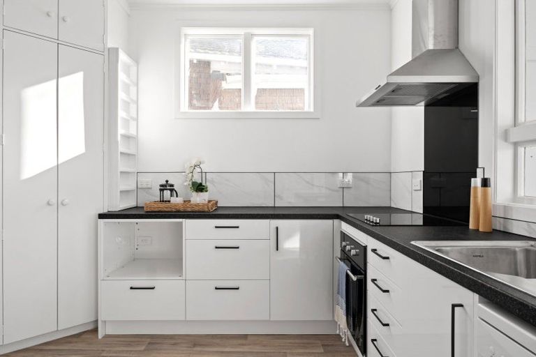 Photo of property in 17 Hunter Street, Te Hapara, Gisborne, 4010