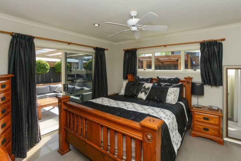 Photo of property in 100a Guppy Road, Taradale, Napier, 4112