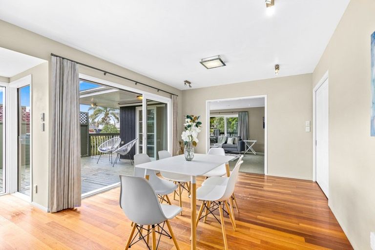 Photo of property in 26a Hauraki Road, Hauraki, Auckland, 0622