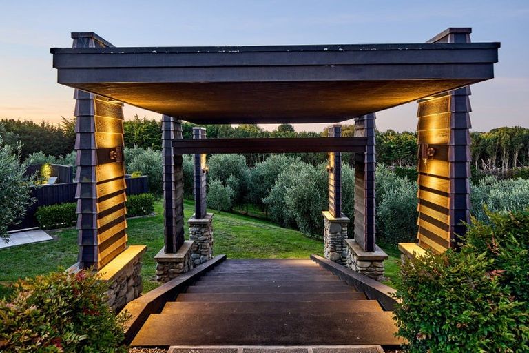 Photo of property in 101 King Arthur Drive, Otaihanga, Paraparaumu, 5036