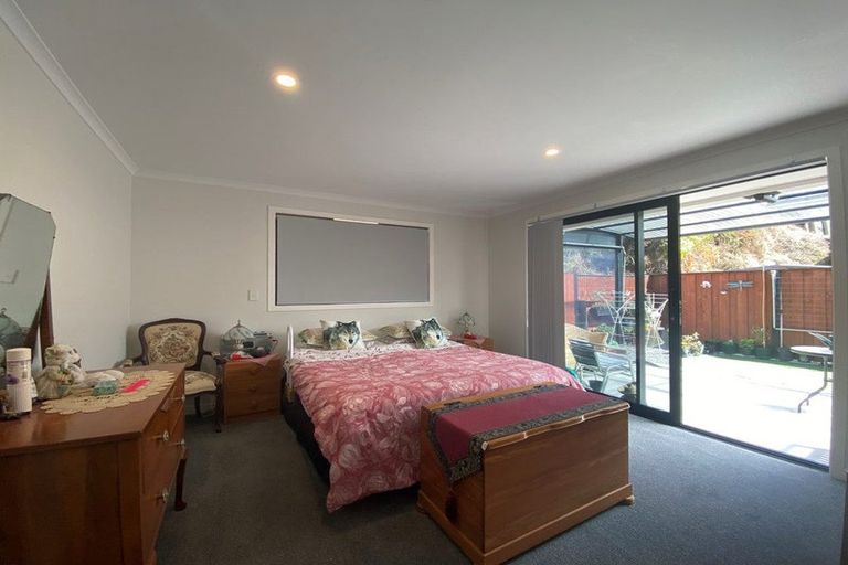 Photo of property in 18 Nukuroa Close, Waitara, 4320