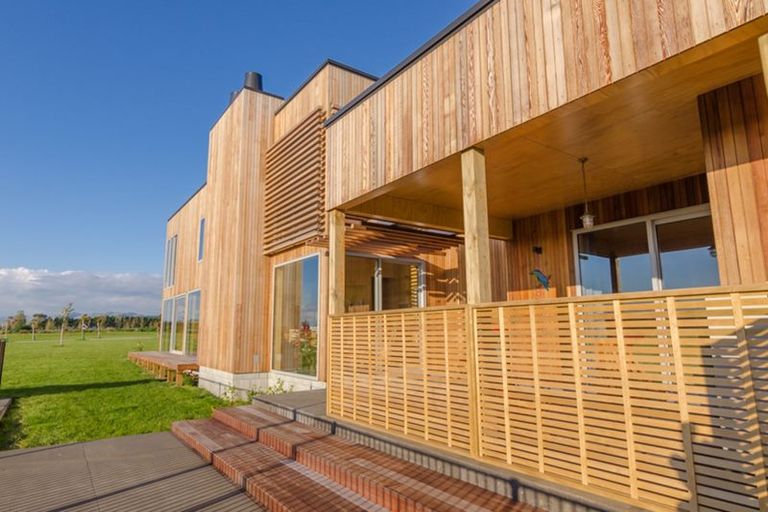 Photo of property in 18b Shooting Butts Road, Martinborough, 5784