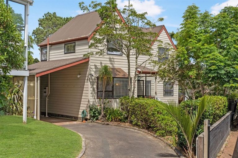 Photo of property in 6/60 Birkdale Road, Birkdale, Auckland, 0626