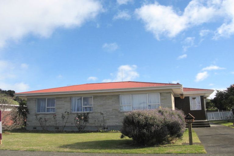 Photo of property in 11 Surrey Street, Taradale, Napier, 4112