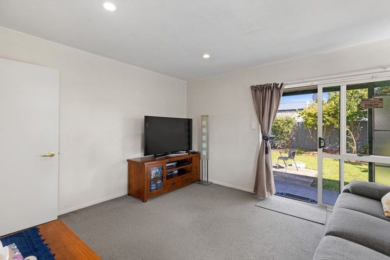 Photo of property in 162a Harewood Road, Papanui, Christchurch, 8053