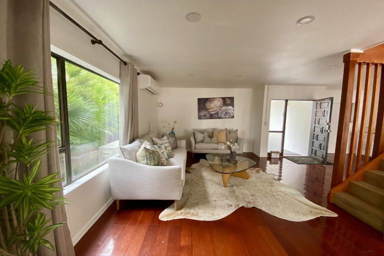 Photo of property in 40 Tudor Road, Henderson, Auckland, 0610