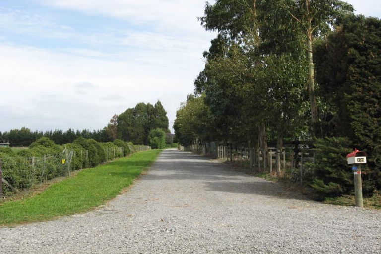 Photo of property in 104 Tosswill Road, Prebbleton, 7604