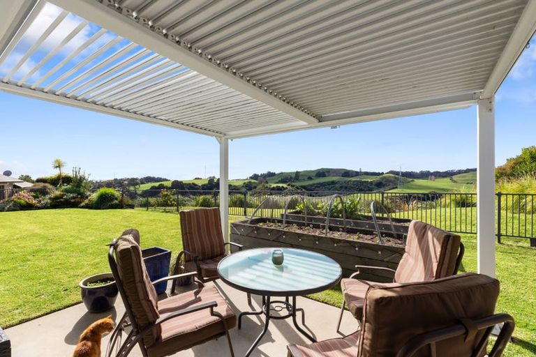 Photo of property in 32 Riddington Rise, Ohauiti, Tauranga, 3112