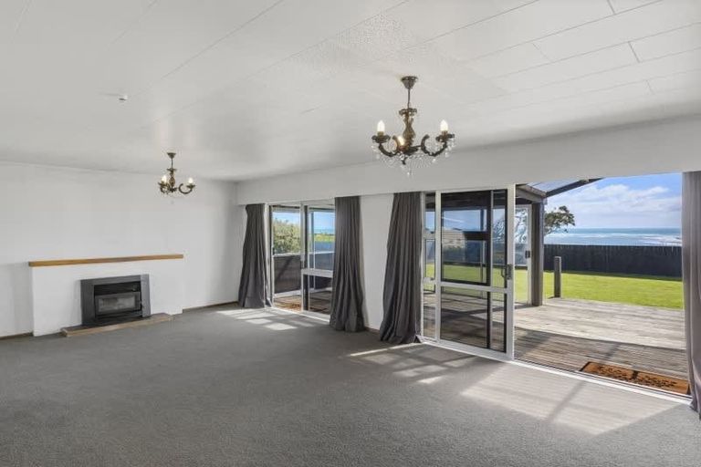 Photo of property in 54 Hume Street, Waitara, 4320