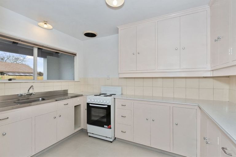 Photo of property in 2/33 Pavitt Street, Richmond, Christchurch, 8013