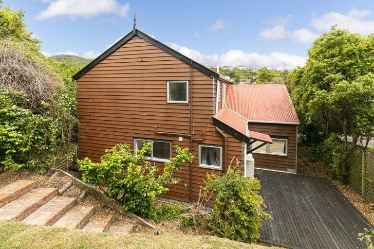 Photo of property in 11 Tralee Place, Johnsonville, Wellington, 6037