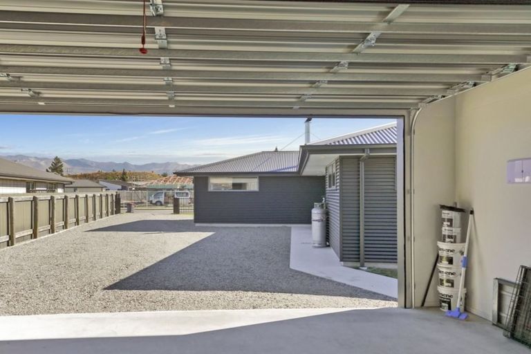 Photo of property in 5 Lakeland Avenue, Twizel, 7901